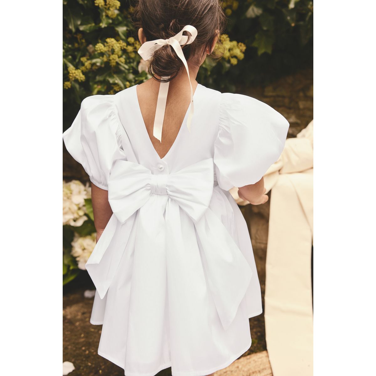 Robe à fleurs avec nœud en taffetas blanc, NEXT