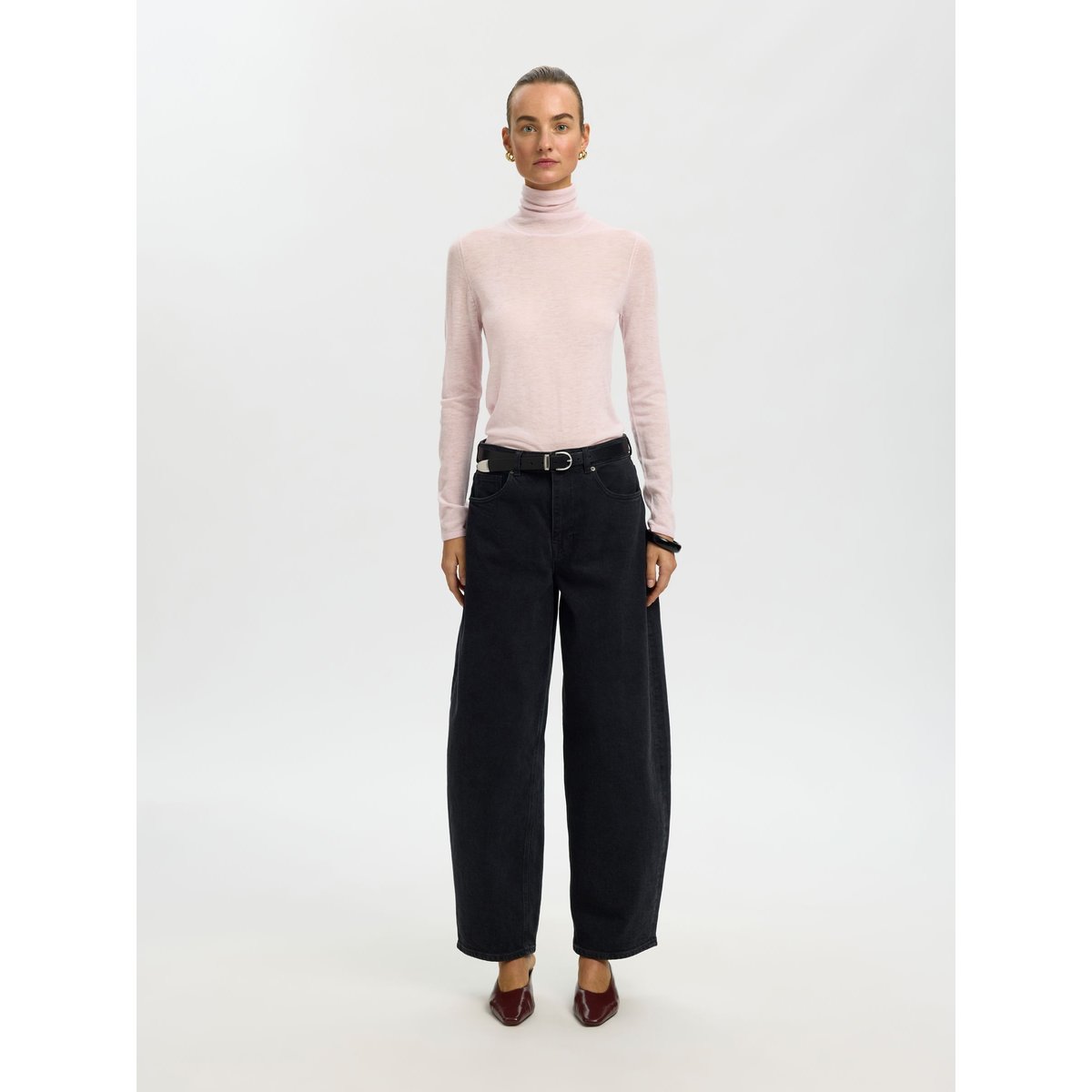 Col Roulé winsome orchid, SELECTED