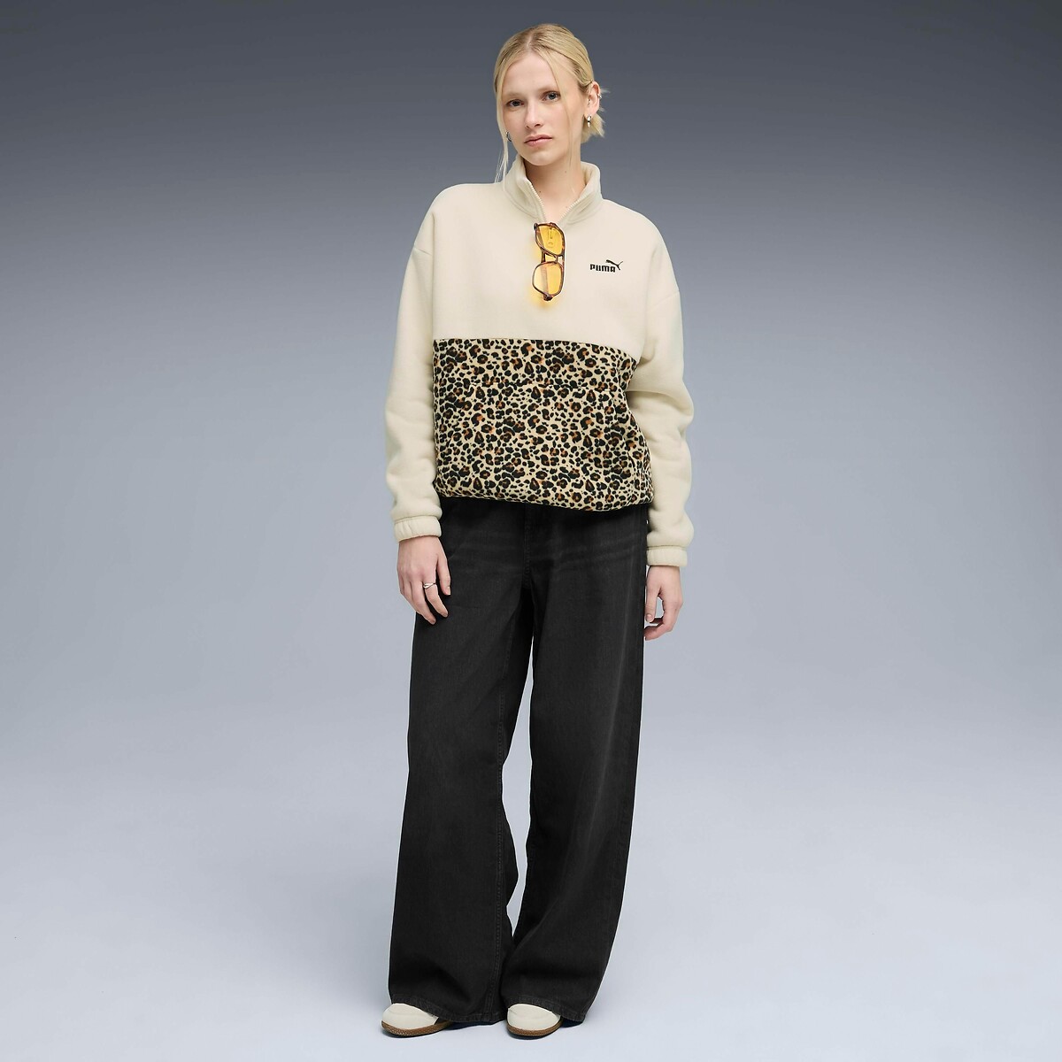Essential Graphic Zip-Up Sweatshirt in Leopard Print beige/leopard print, PUMA
