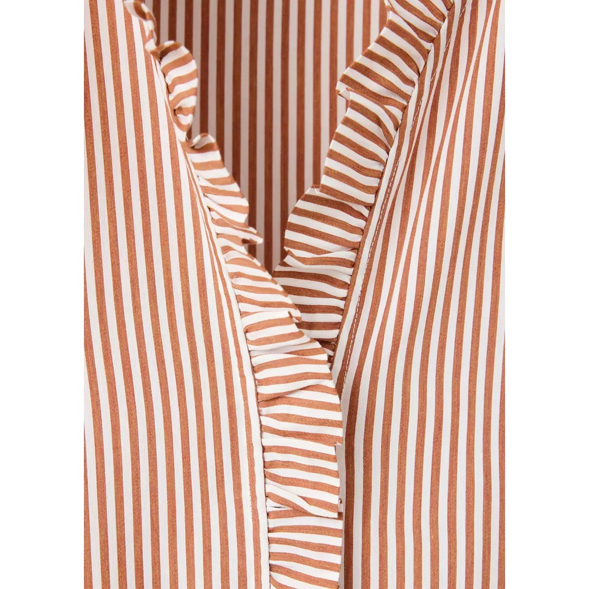 Blouse rayée avec détail à volant marron, MANGO