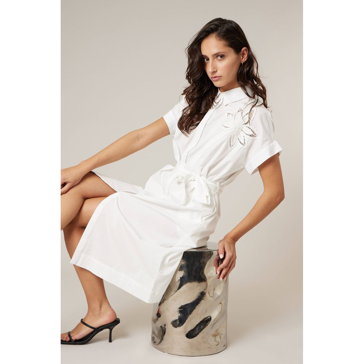 Robe chemise femme en 100% coton ZOHINA off white, DEELUXE