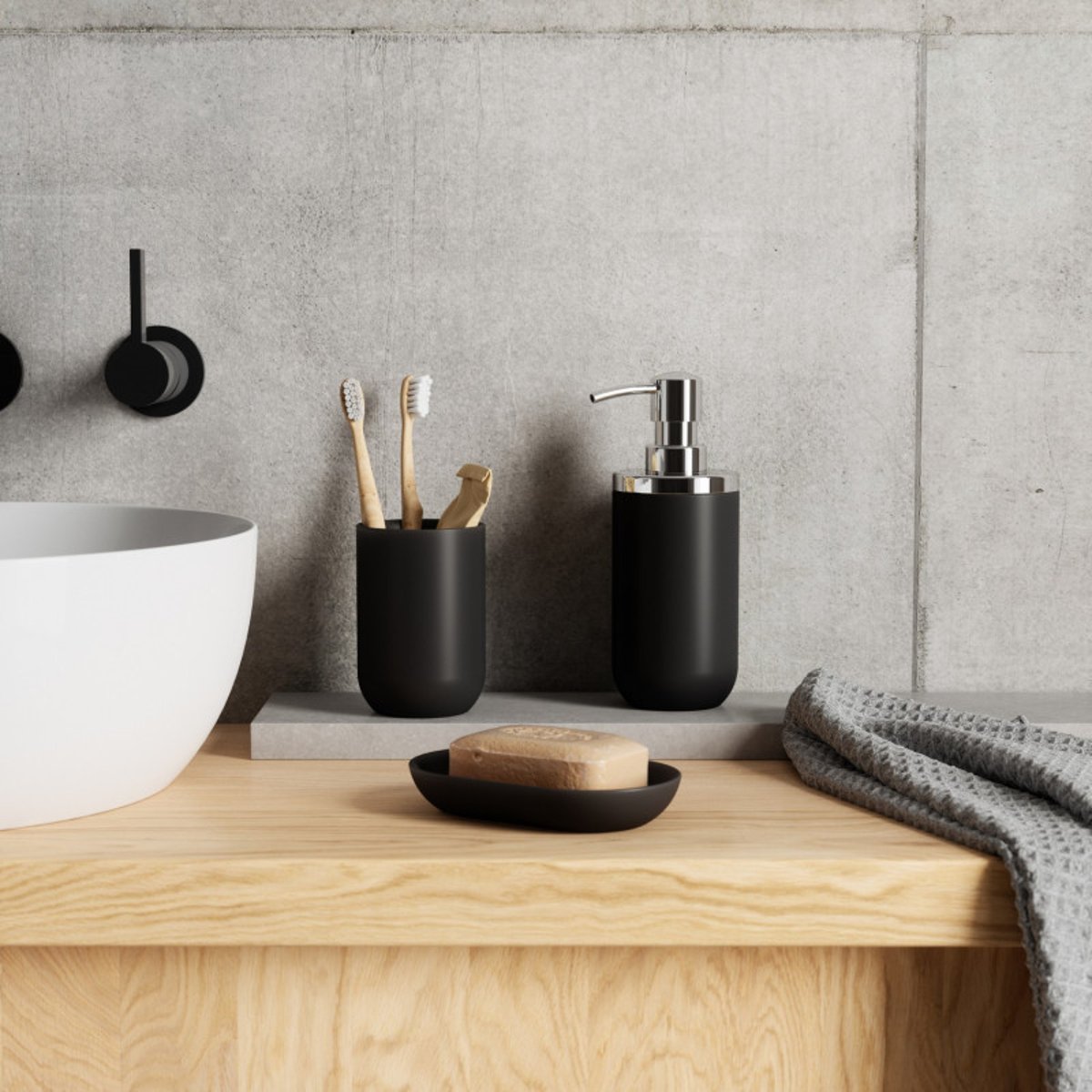 Gobelet porte-brosses à dents design  JUNIP noir, UMBRA