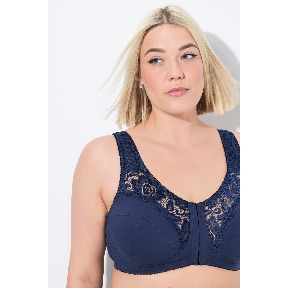 Soutien-gorge de maintien en coton. Sans bleu nuit, ULLA POPKEN