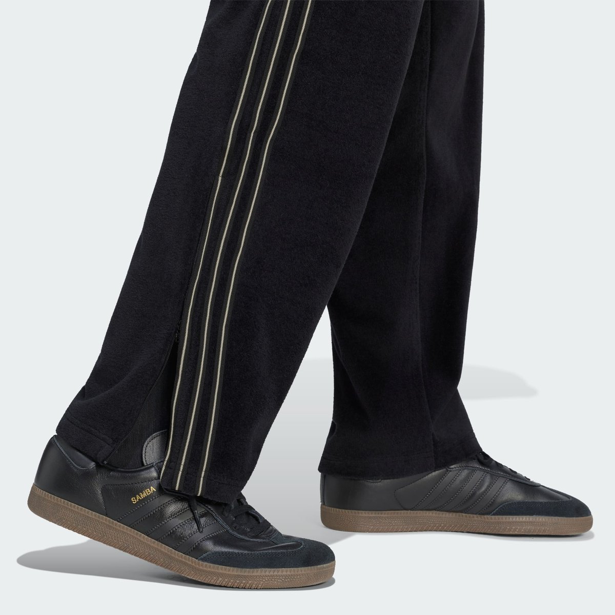 Pantalon De Survêtement Velours Firebird Pantalon De Survêtement Velours Firebird black, adidas Originals