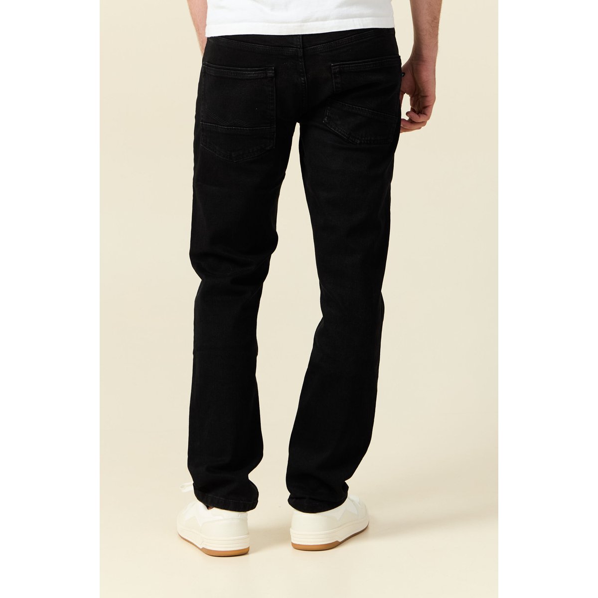 Jeans straight longueur 32 denim noir, BONOBO