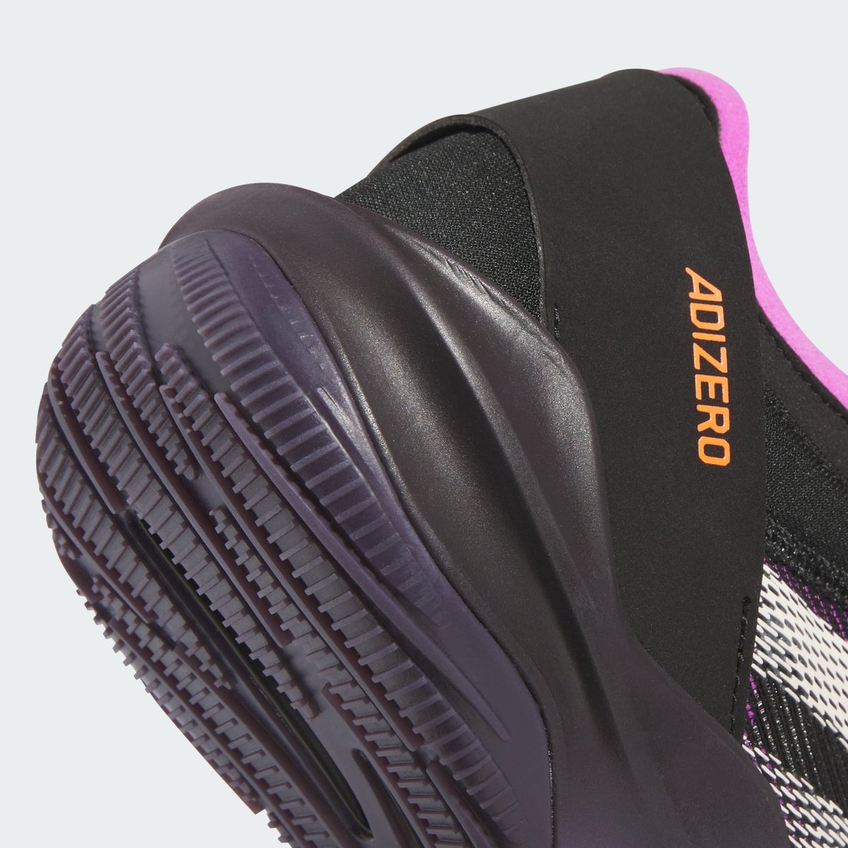 Chaussure basse Adizero Select 2.0 core black / purple burst / aurora black, adidas Performance