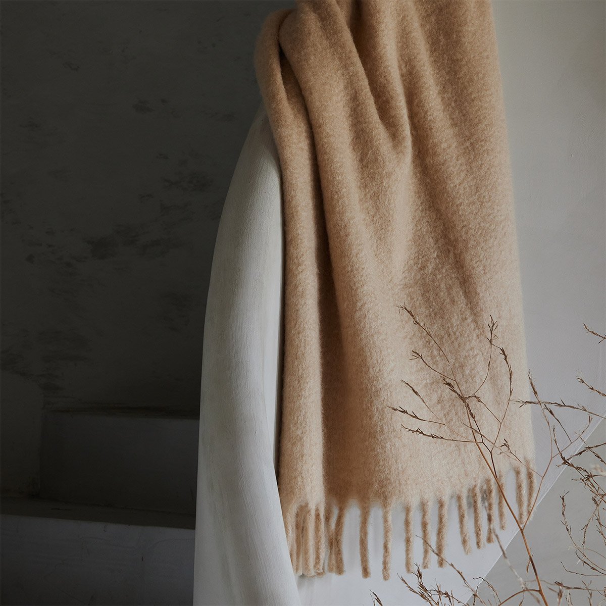 Plaid en mohair vert, TOURBILLON dune, DESFORGES