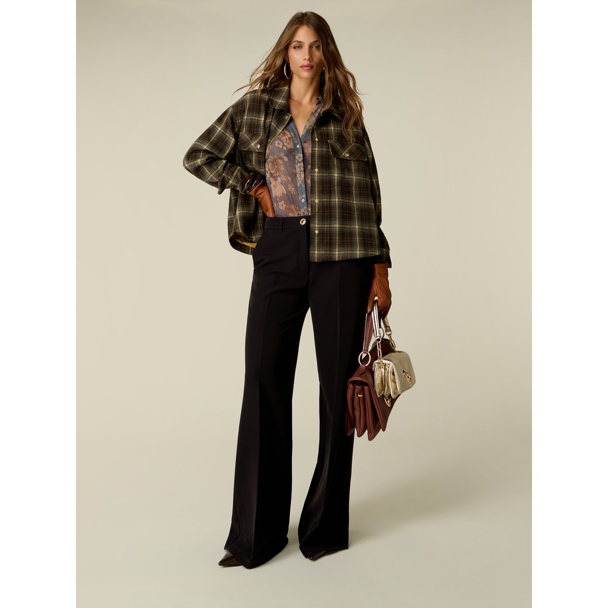 Pantalon palazzo noir, OLTRE