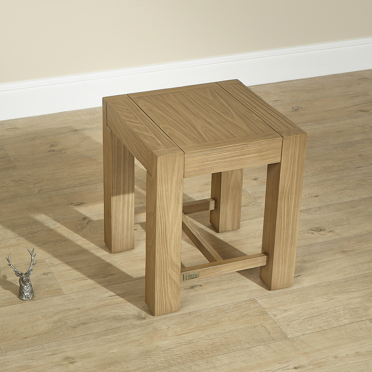 Tabouret style moderne en bois massif MEGÈVE marron, ROBIN DES BOIS