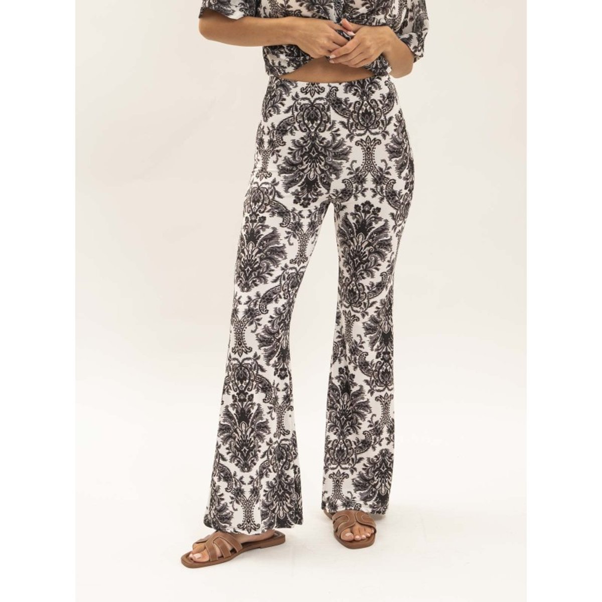 Pantalon Flare Motifs Edarzine noir, DONA LISA