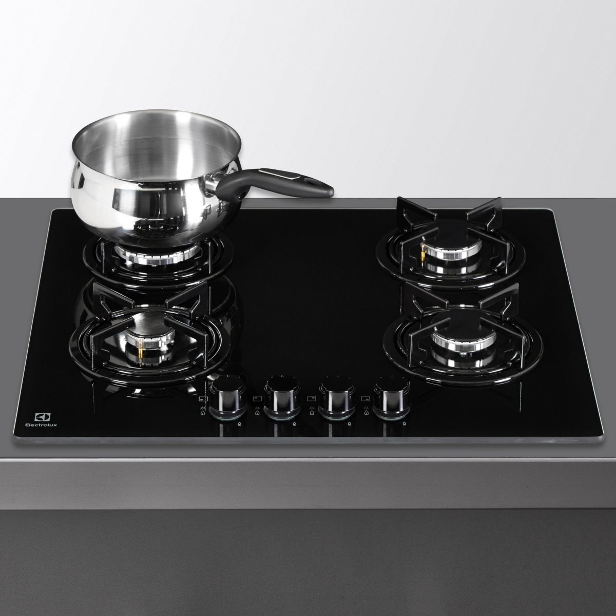 Plaque gaz EGT6242NVK/1 - 4 foyers Verre Noir couleur unique, ELECTROLUX
