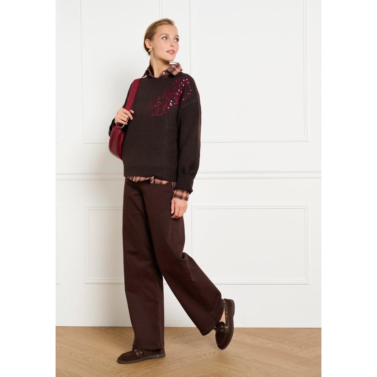 Pull à fleurs et sequins brun fonce chocolate, LOLALIZA