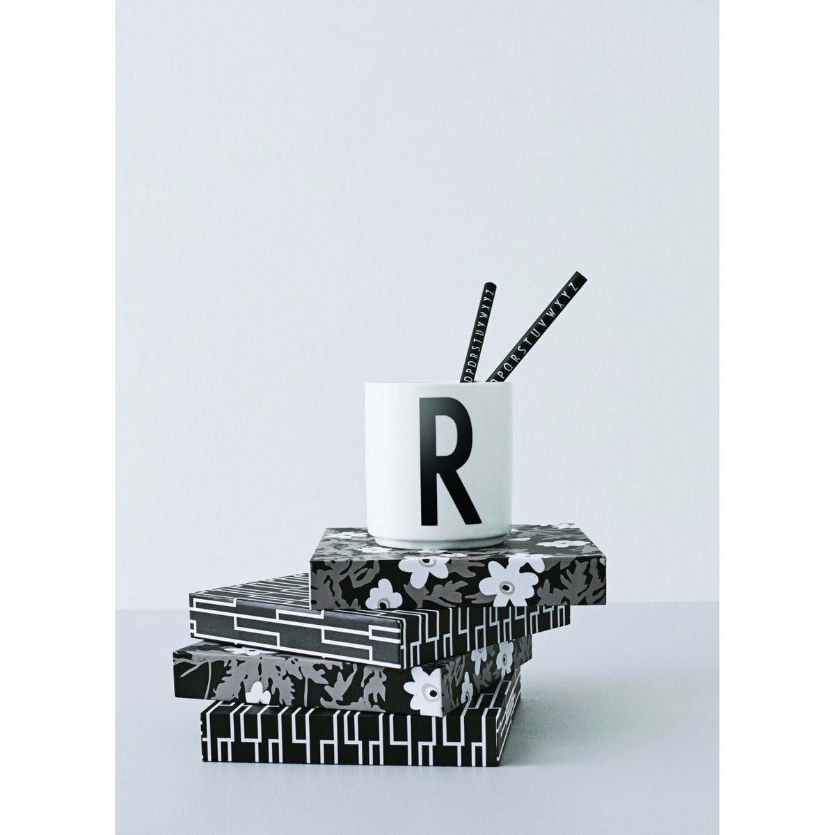 Mug en Porcelaine Blanc Personal A-Z w lettre noire, DESIGN LETTERS