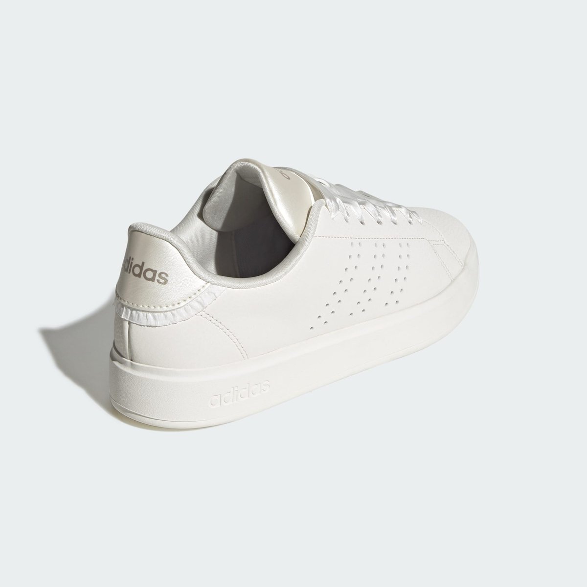 Chaussure Advantage 2.0 Chaussure Advantage 2.0 core white / core white / cyber metallic, ADIDAS SPORTSWEAR