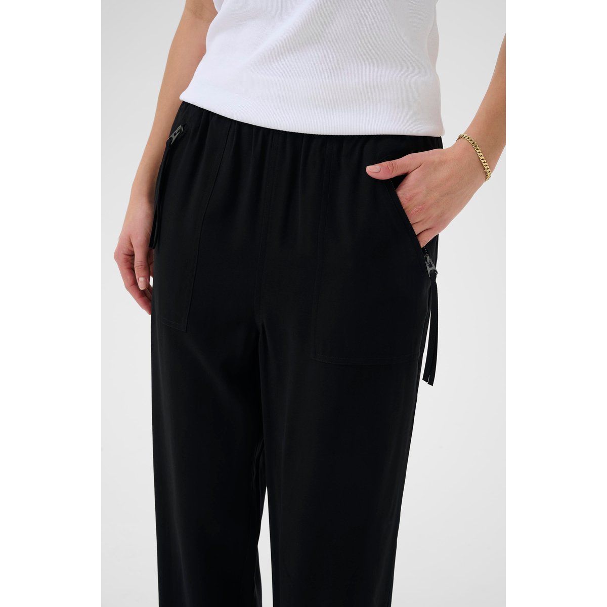 Pantalon casual noir, KAFFE