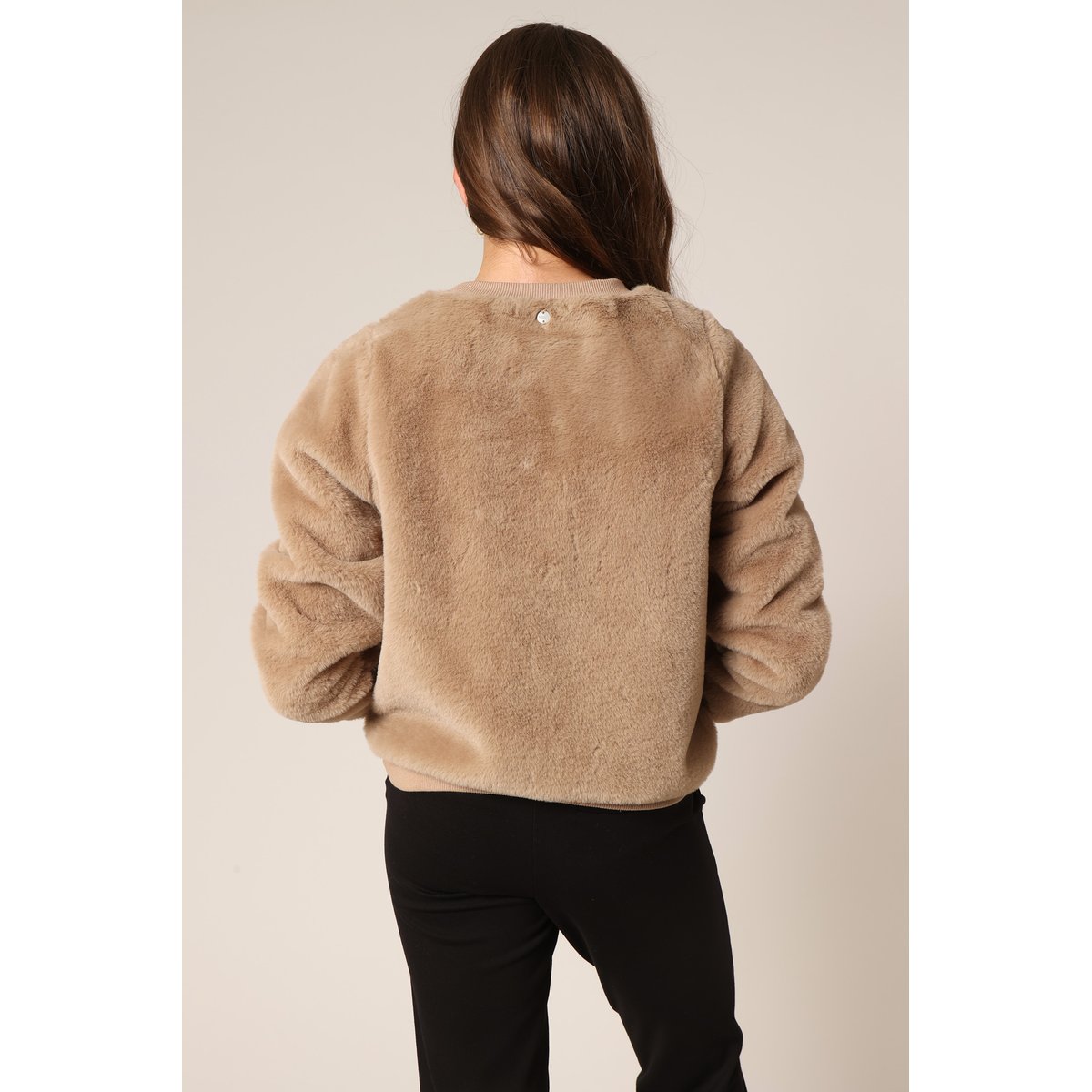 Sweat-shirt fille avec inscription lovers en relief & imprimé léopard
KYLERA beige, DEELUXE