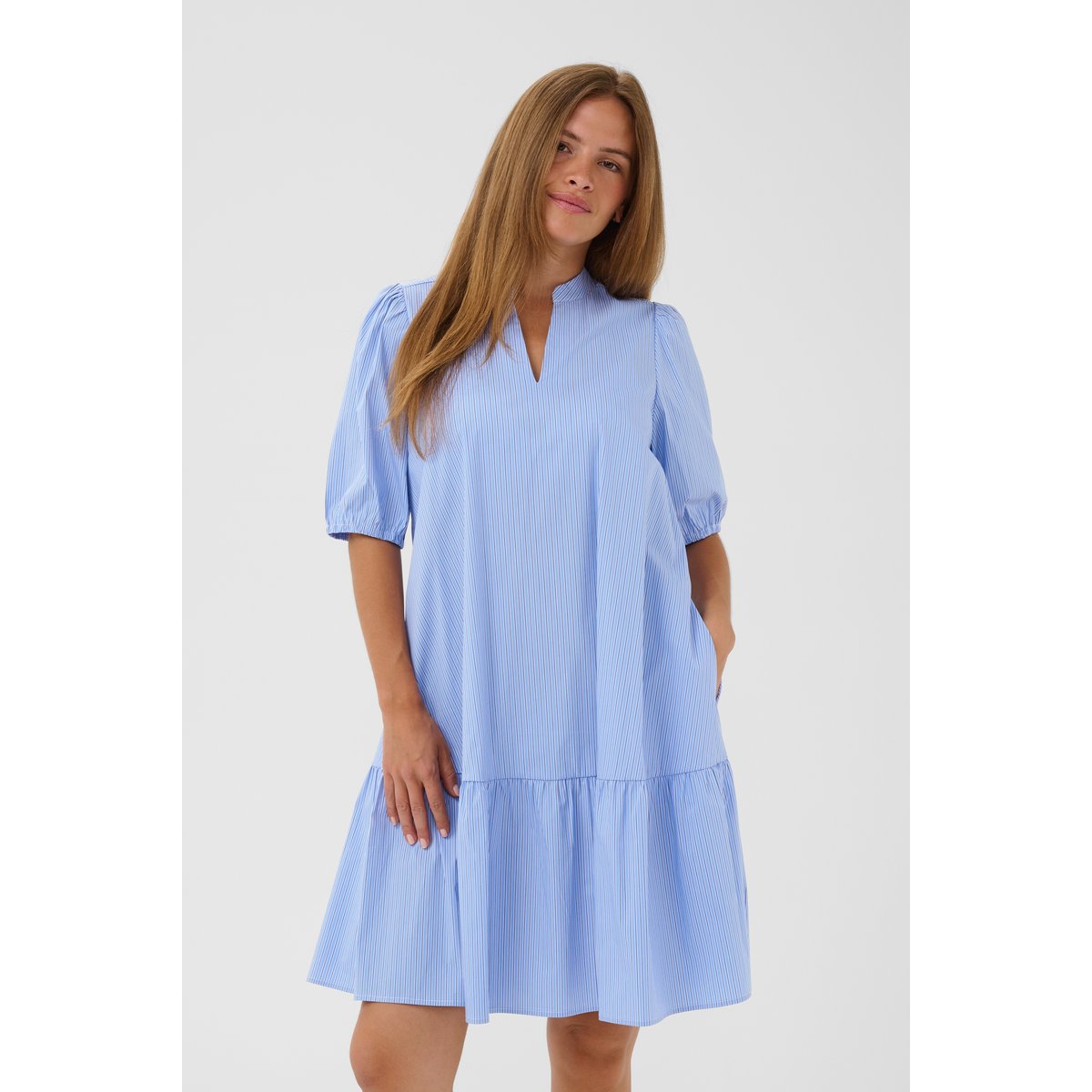 Robe bleu rayé, CULTURE