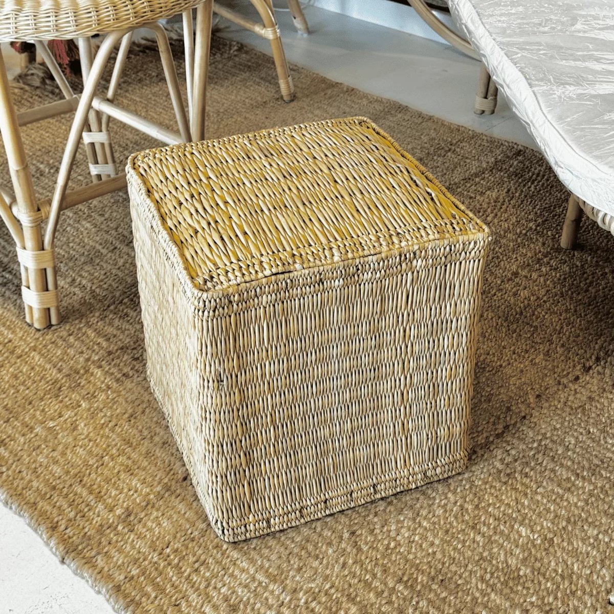 Pouf carré en jonc NOE naturel, HYDILE