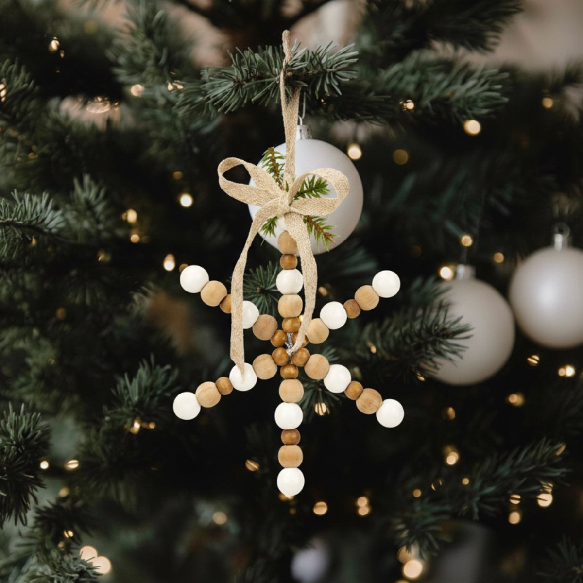 Suspension de noël décorative flocon en bois D10 beige, SIA DECO
