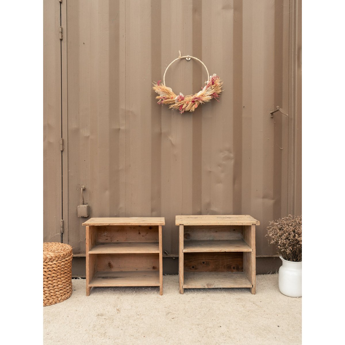 Paire de tables de chevet en bois Odile N°1573 - Bon état bois clair, DEBONGOUT