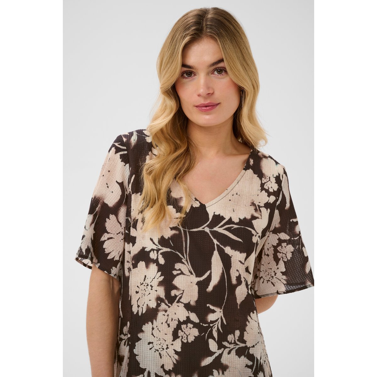 Robe marron dark brown flower, CREAM