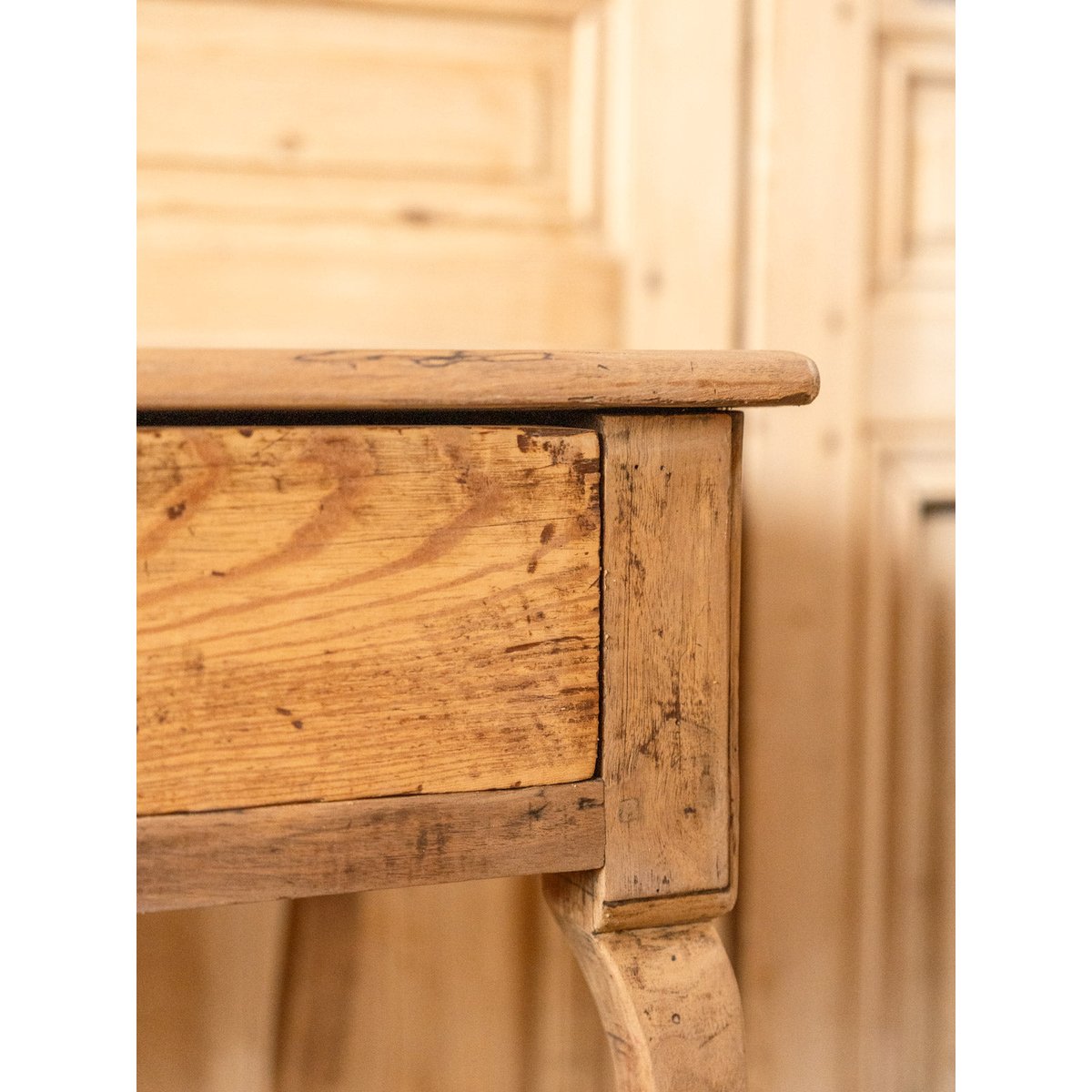 Bureau en bois Edouard N°1042 - Bon état bois foncé, DEBONGOUT