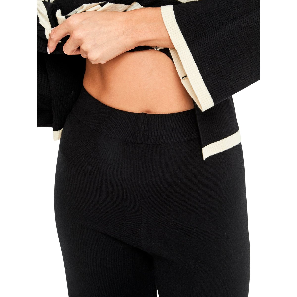 Pyjama pantalon évasé top manches longues Graphic City noir, SELMARK