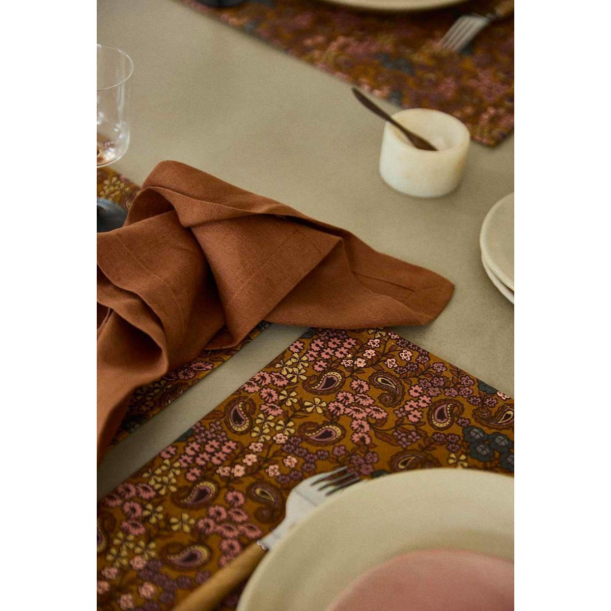 Serviette en lin lavé marron moka, GABRIELLE PARIS