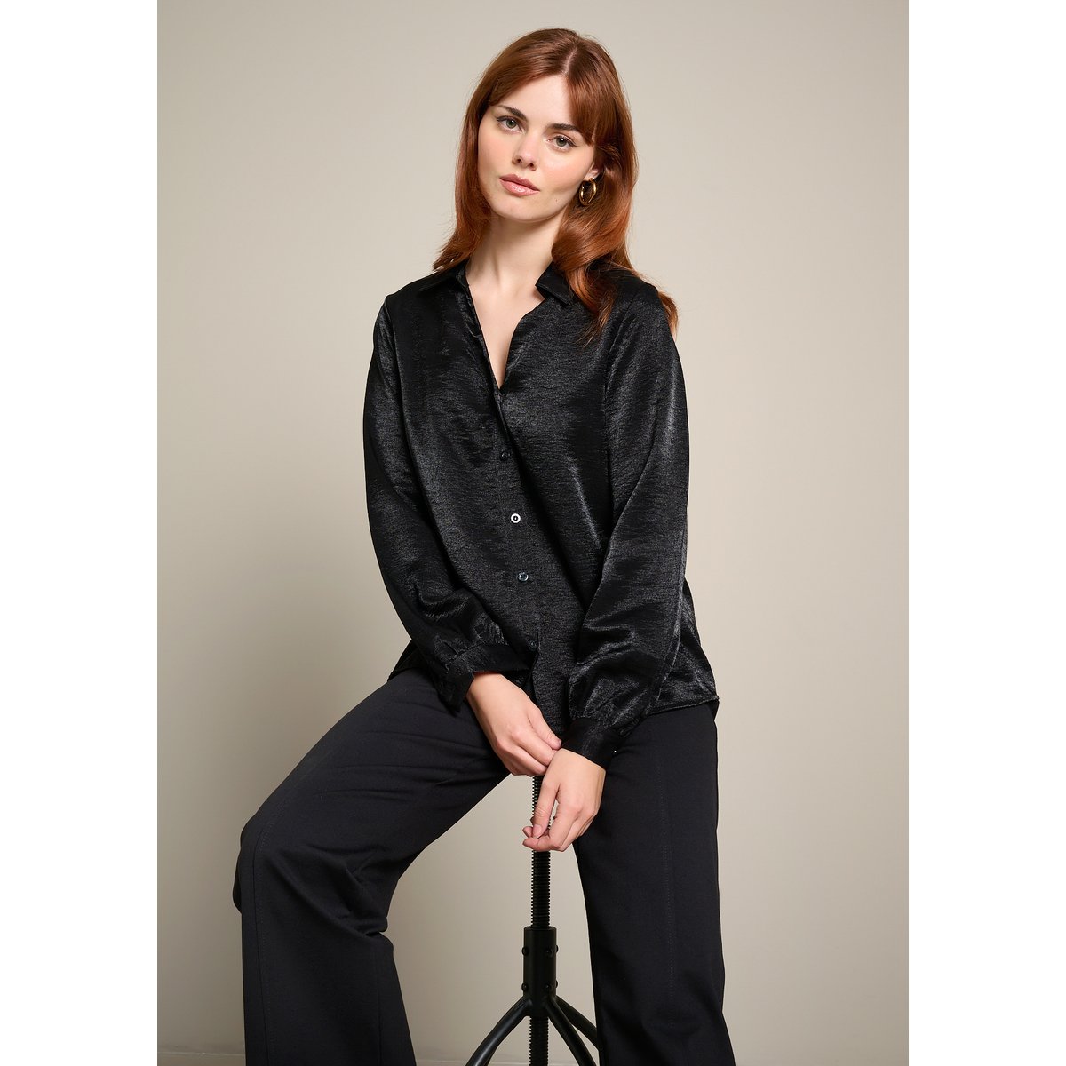 Blouse satinée fluide noir, LOLALIZA