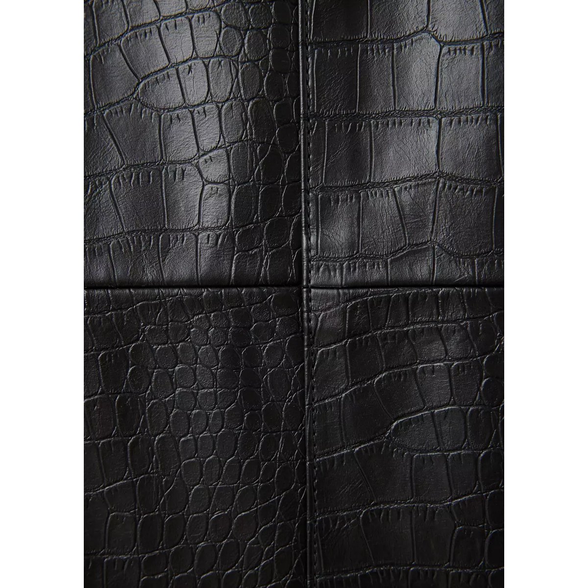 Robe effet croco à encolure en V noir, MANGO