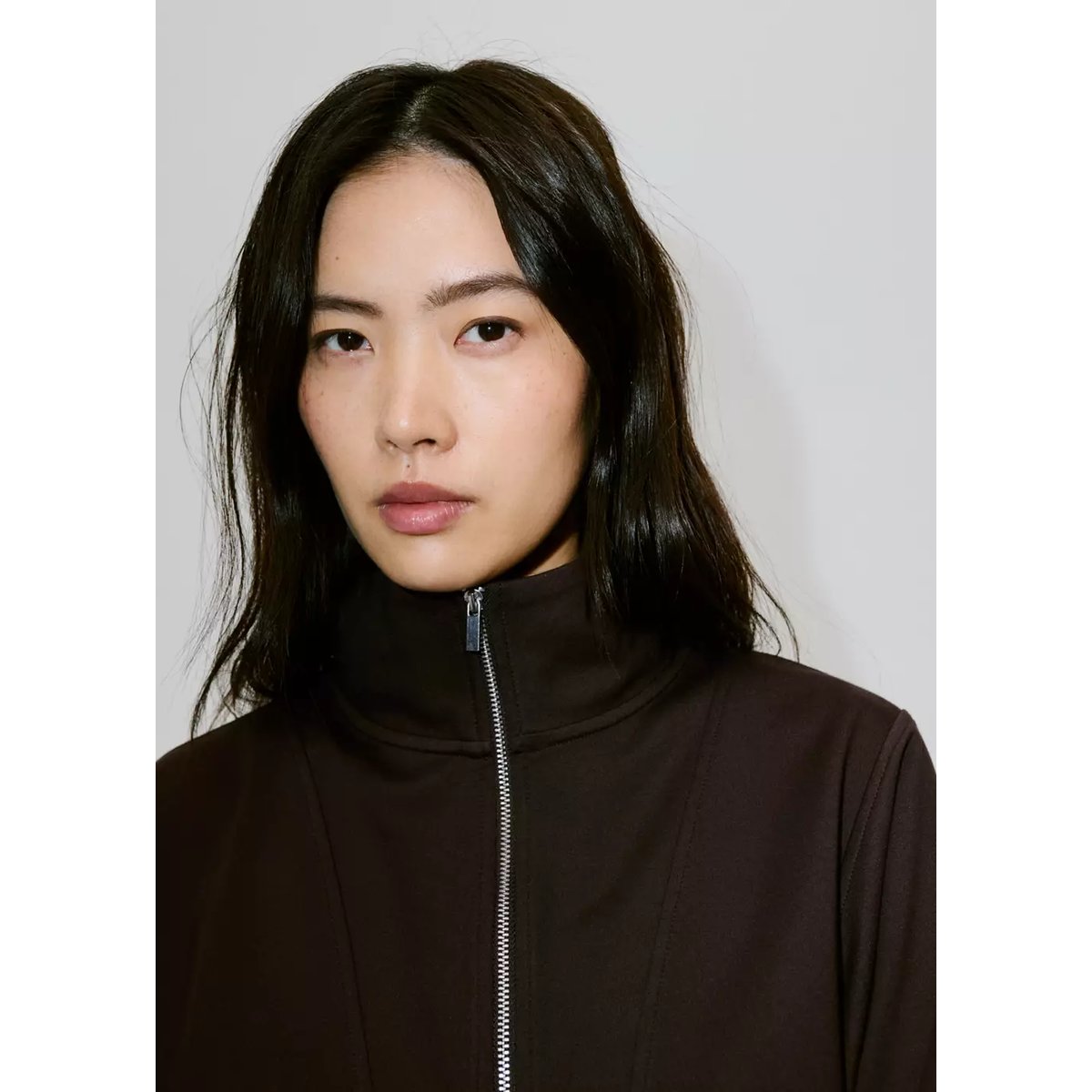Sweat-shirt col montant zippé marron, MANGO