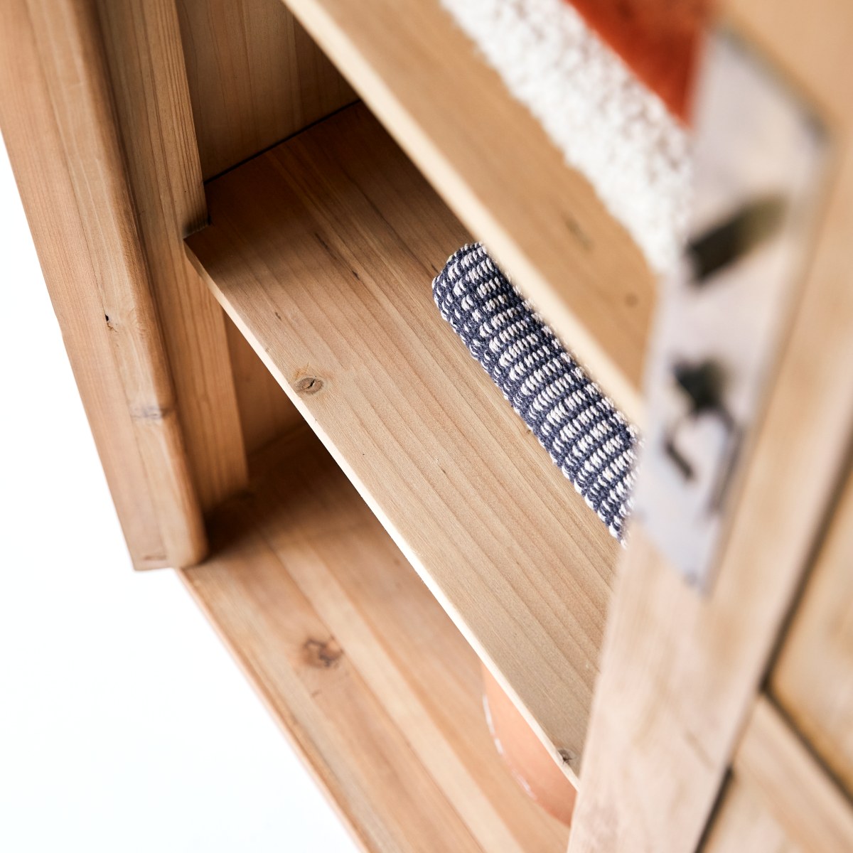 Armoire en Pin massif, YUKI naturel, TIKAMOON