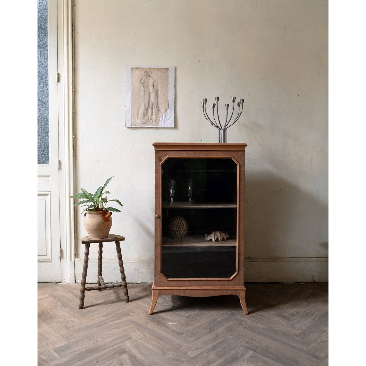 Vitrine en bois et verre Victoria N°1307 - Bon état bois foncé, DEBONGOUT