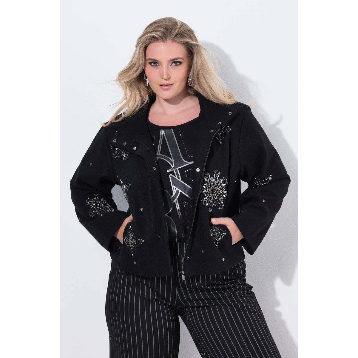 Veste courte à col montant et manches noir, ULLA POPKEN