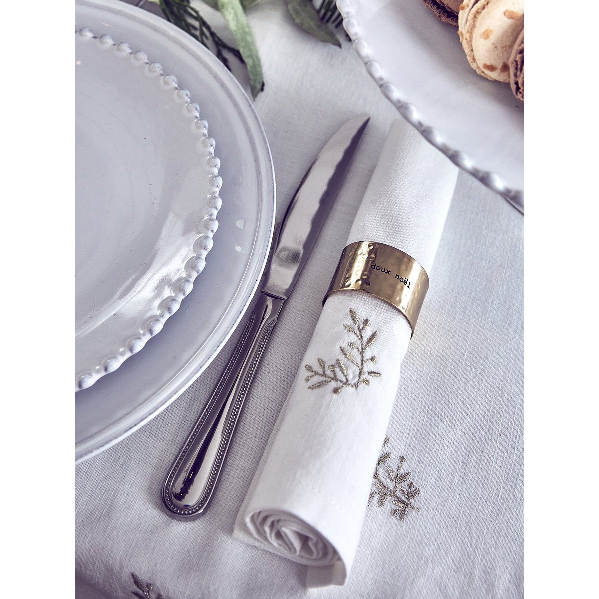 Nappe broderie dorée en coton tramé blanc, CYRILLUS