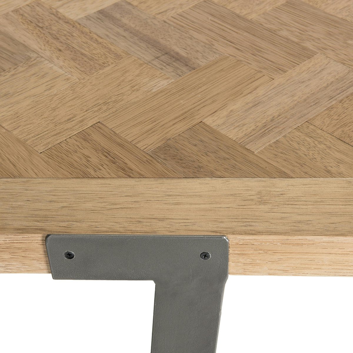 Table à manger en bois motifs chevrons 220 cm CARPATES bois naturel, PIER IMPORT
