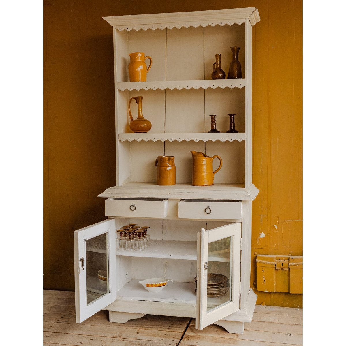 Buffet haut en bois beige Gilbert N°1885 - Bon état beige, DEBONGOUT