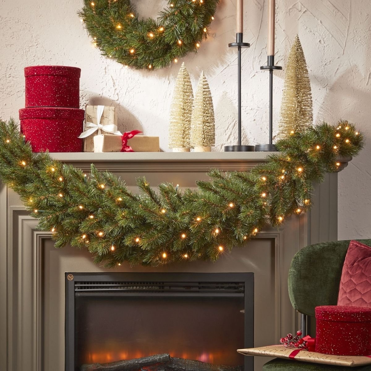 Guirlande de Noël courbée avec LED FOREST FROSTED vert, TRIUMPH TREE
