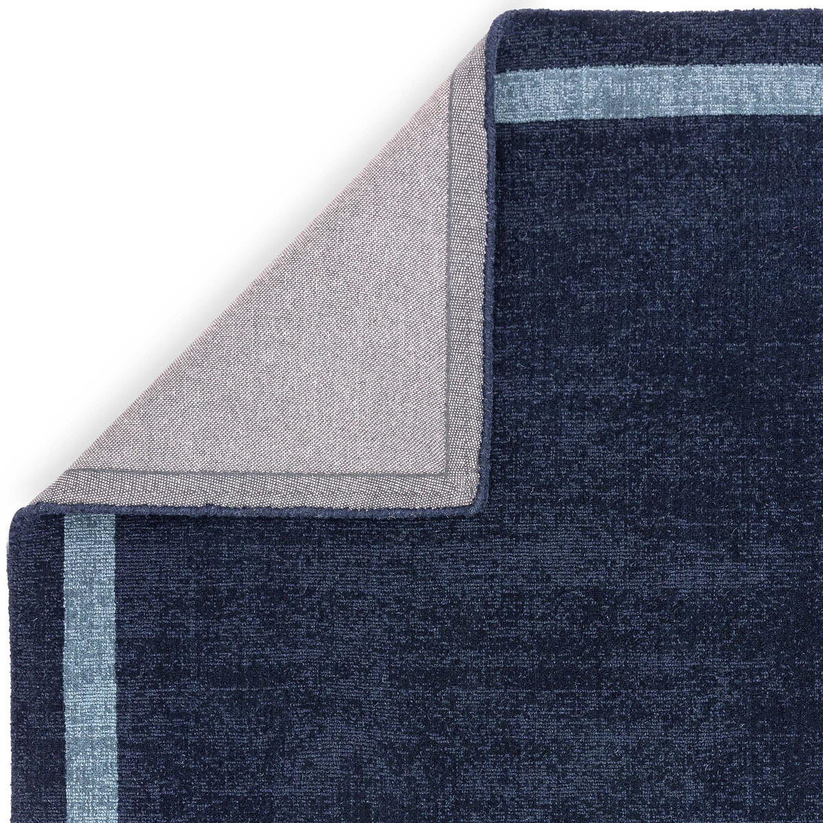 Refined Modern Border Rug in 100% Wool blue, ÉDITÉ
