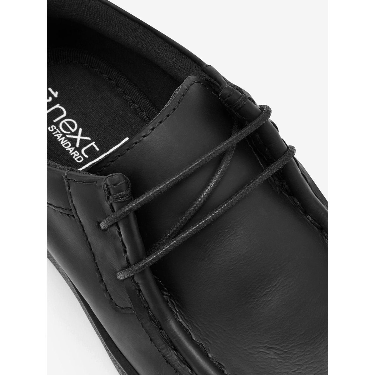 Chaussures En Cuir À Lacets Wallabee noir, NEXT