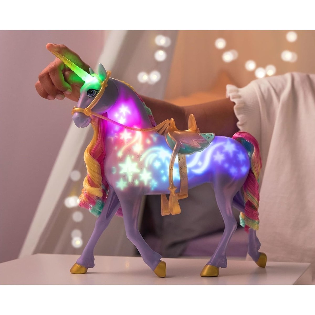 Unicorn Academy Licorne Interactive avec son et lumière Wildstar multicolore, SPIN MASTER