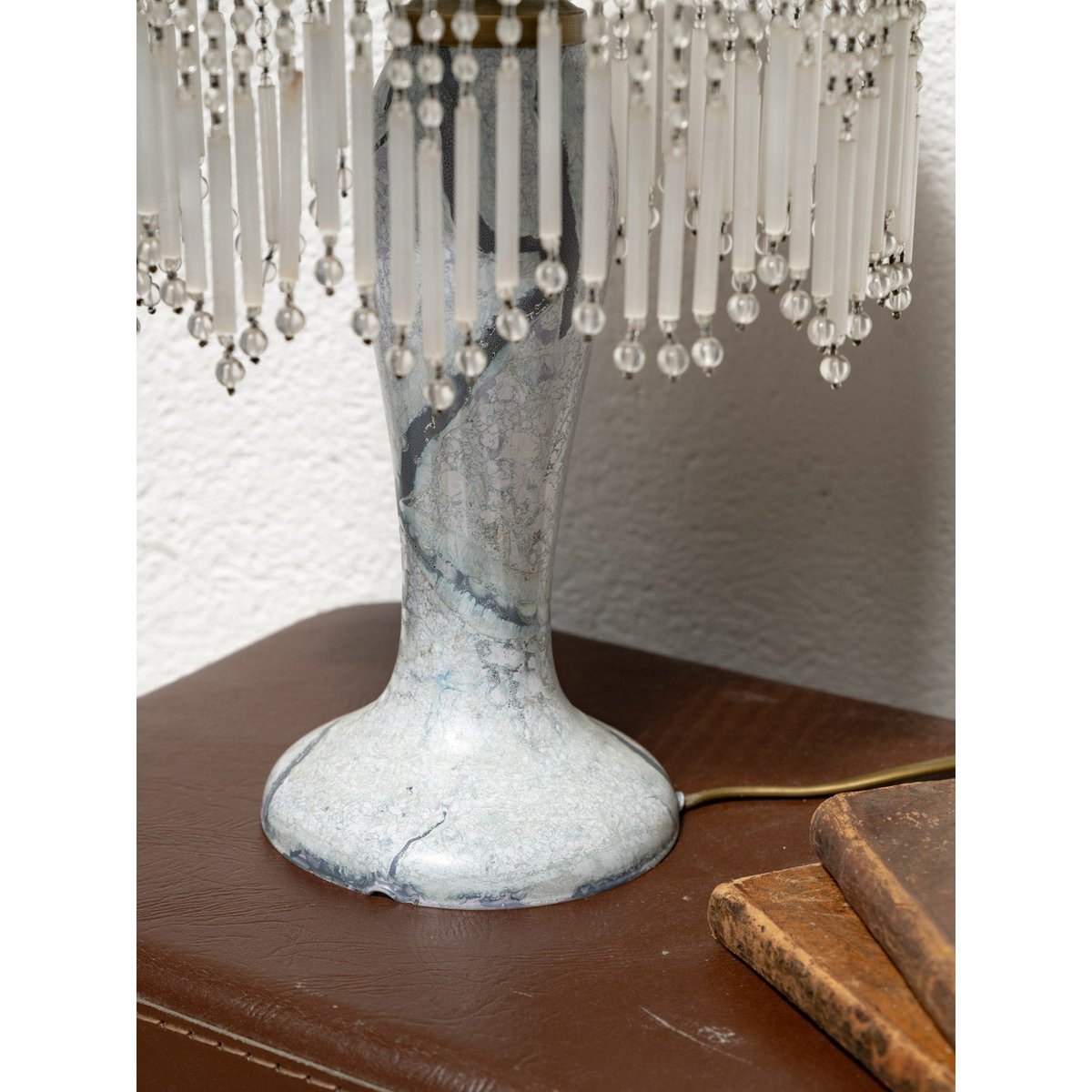Lampe décorative en verre marbré style Art Déco Suzanne N°603 - Bon état gris, DEBONGOUT