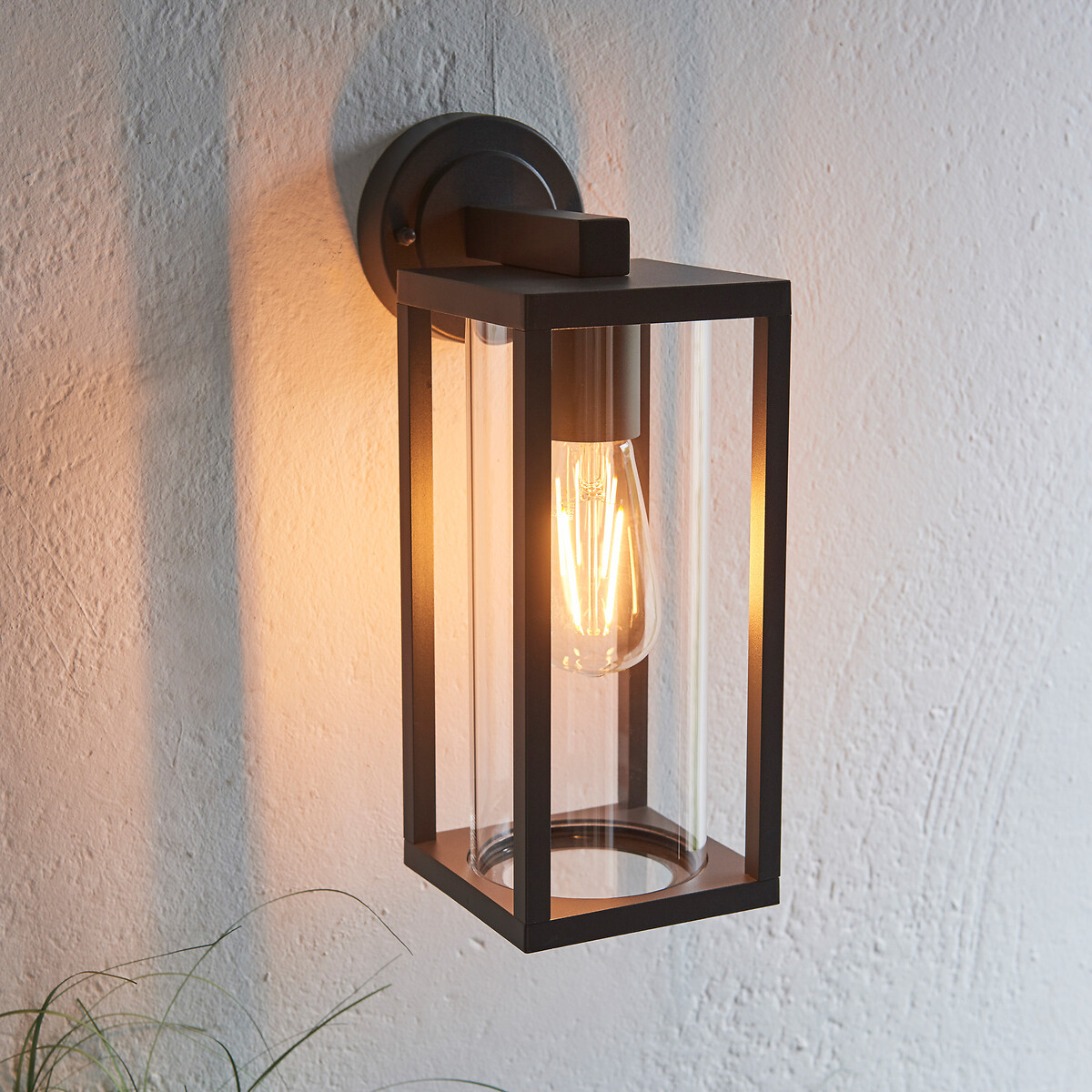 Hayden Outdoor Wall Light black, ÉDITÉ