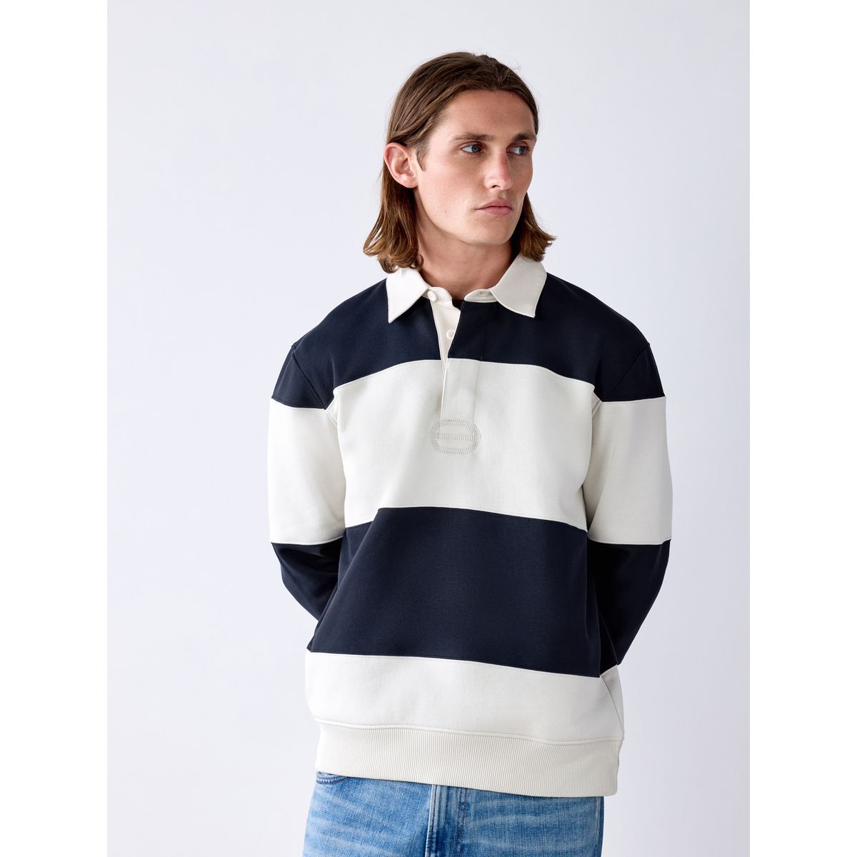 Sweat style rugby avec col polo rayures marine/bleu/écru, NEXT