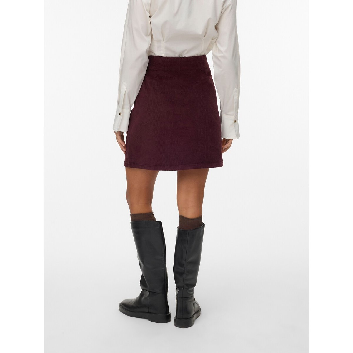 Saia curta, em veludo bordeaux, VERO MODA