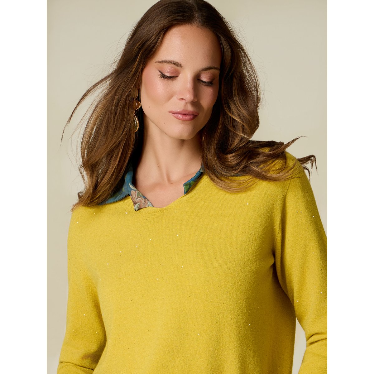 Maille avec micro paillettes jaune, OLTRE