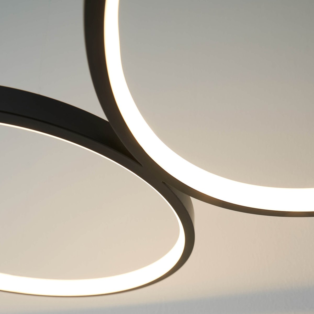Grande suspension LED ultra design - NEWTON noir, KOSILUM