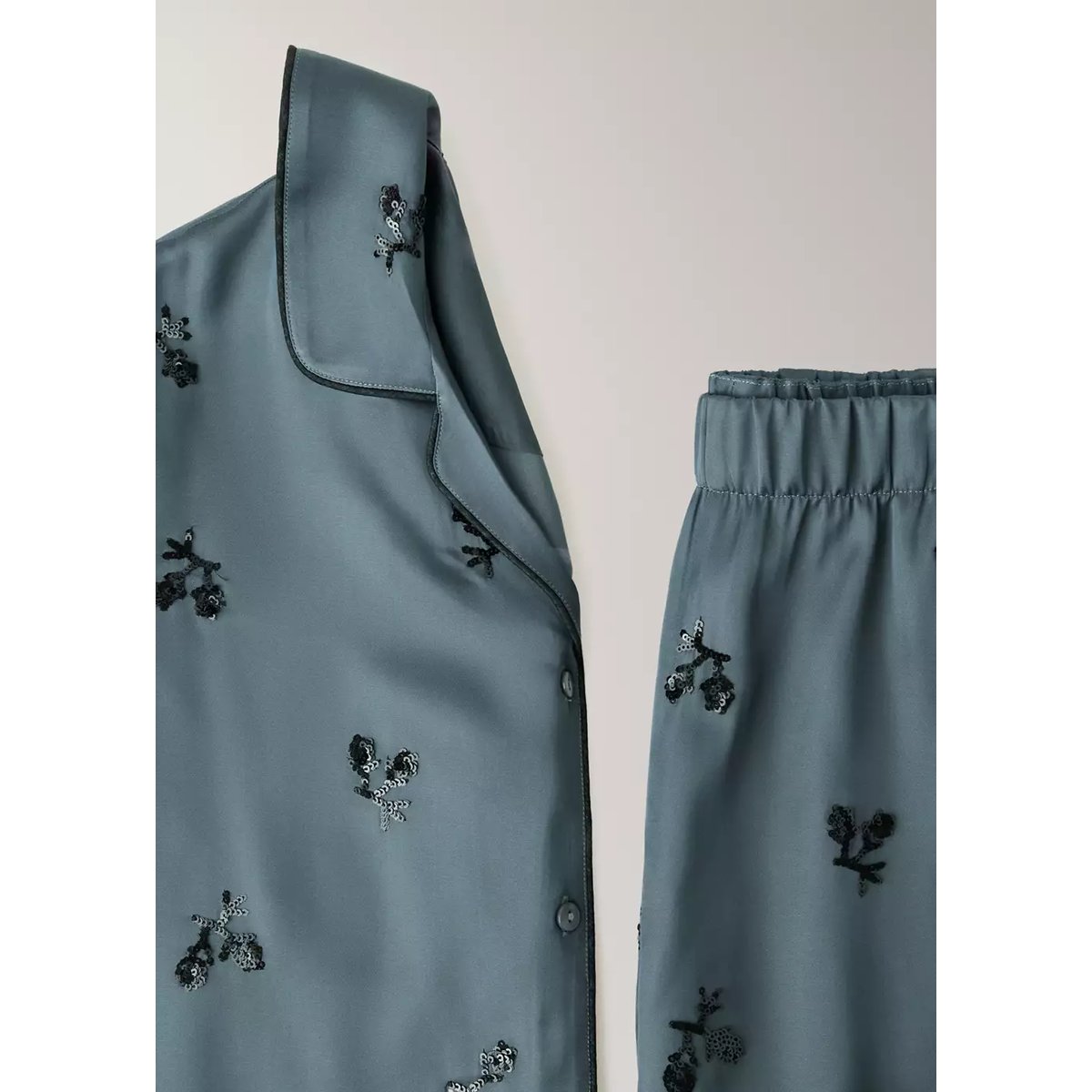 Pantalon de pyjama en satin orné de sequins bleu, MANGO
