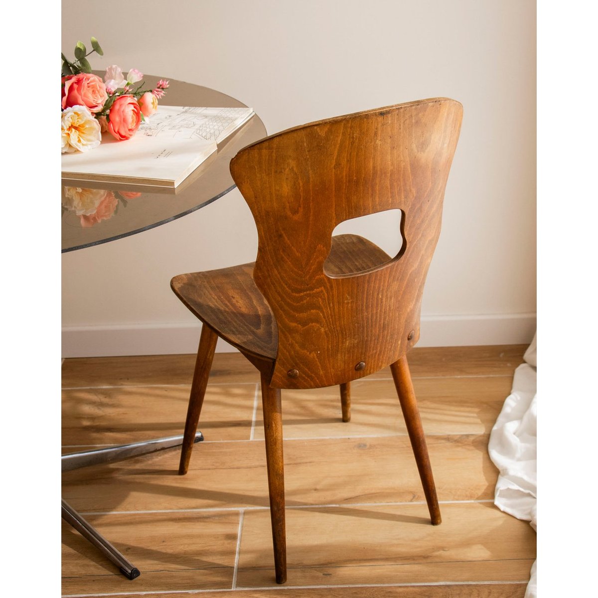 Chaise scandinave en teck Alma N°1941 - Bon état bois foncé, DEBONGOUT