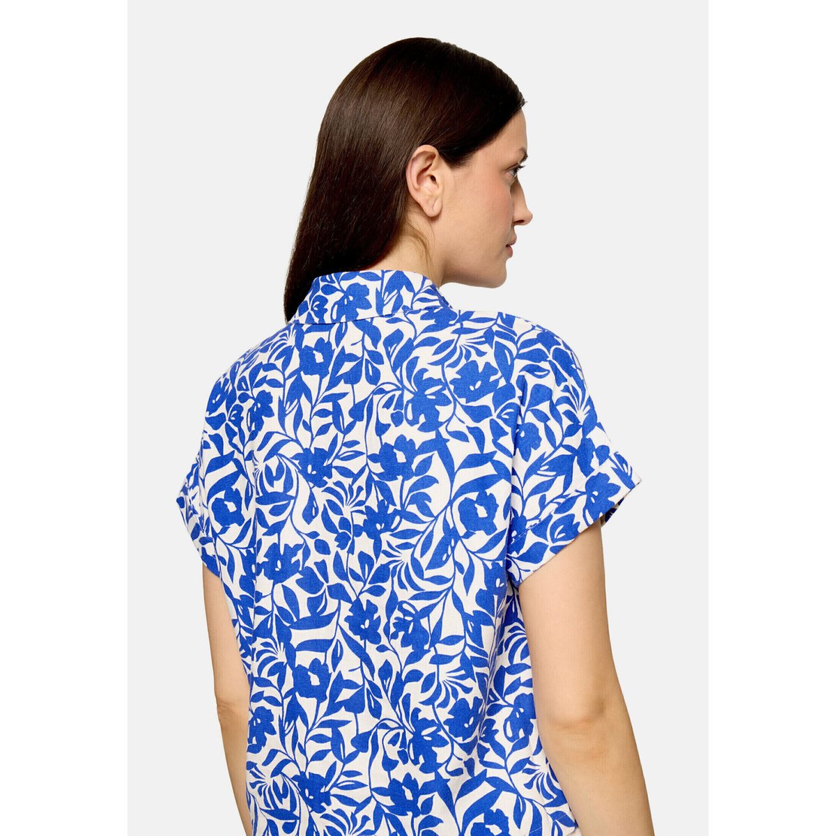 Chemisier en lin à col blanc/bleu, BETTY BARCLAY